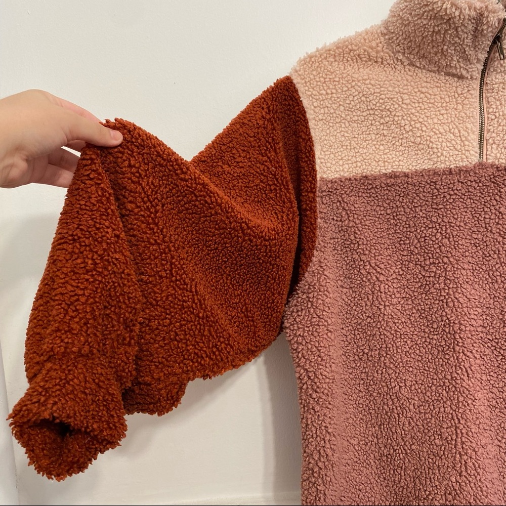 Universal Thread Teddy Bear Colorblock Sweater - image 6